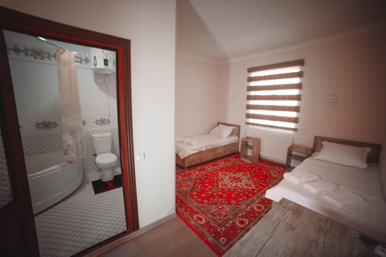 חיווה Oqilanur Guest House מראה חיצוני תמונה