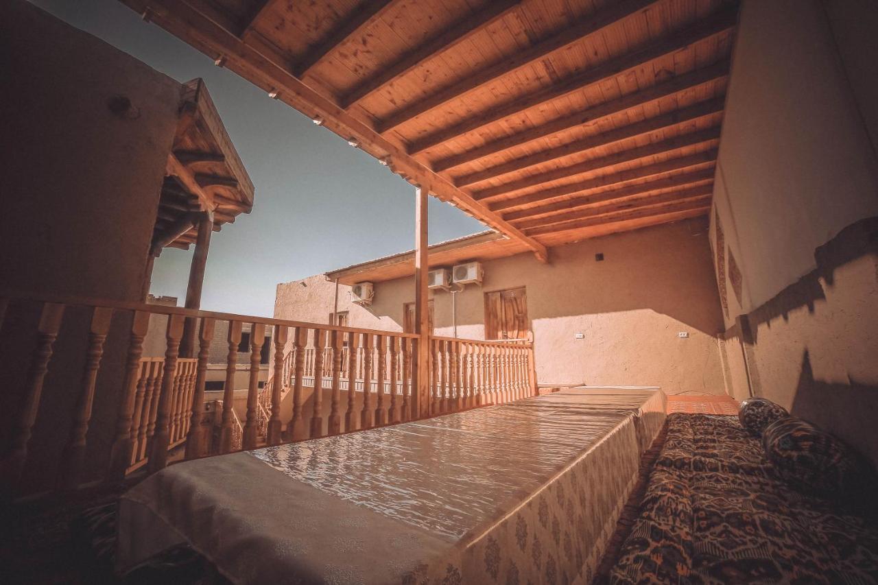 חיווה Oqilanur Guest House מראה חיצוני תמונה