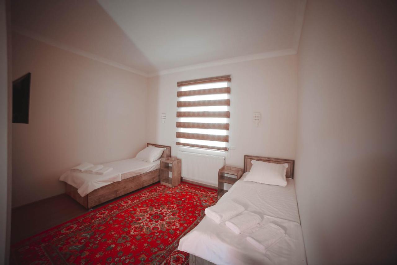 חיווה Oqilanur Guest House מראה חיצוני תמונה