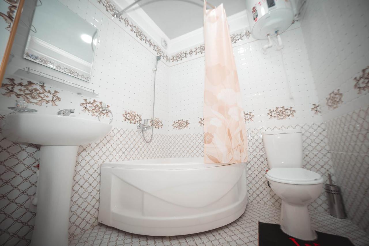 חיווה Oqilanur Guest House מראה חיצוני תמונה